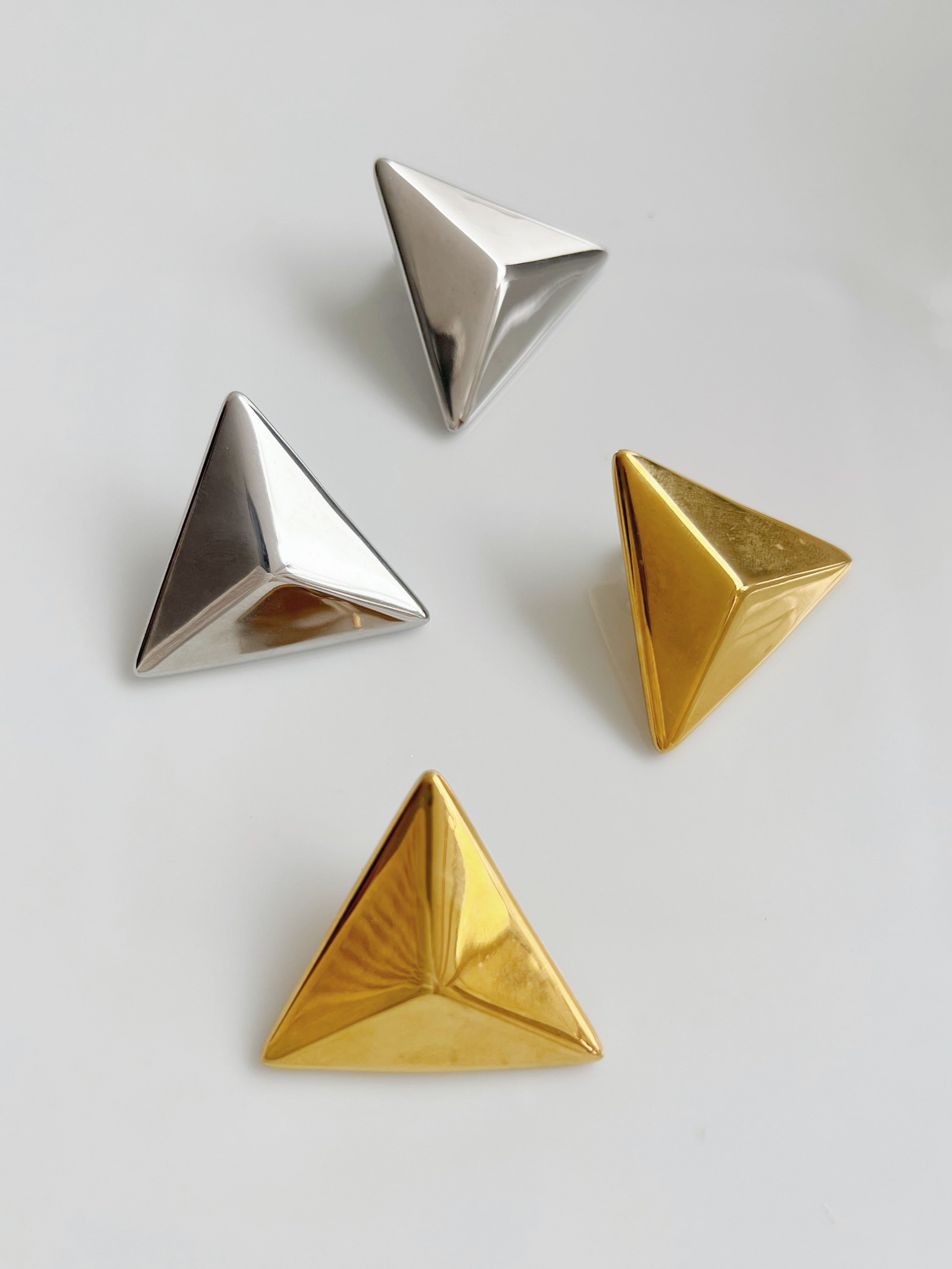 TRIANGLE