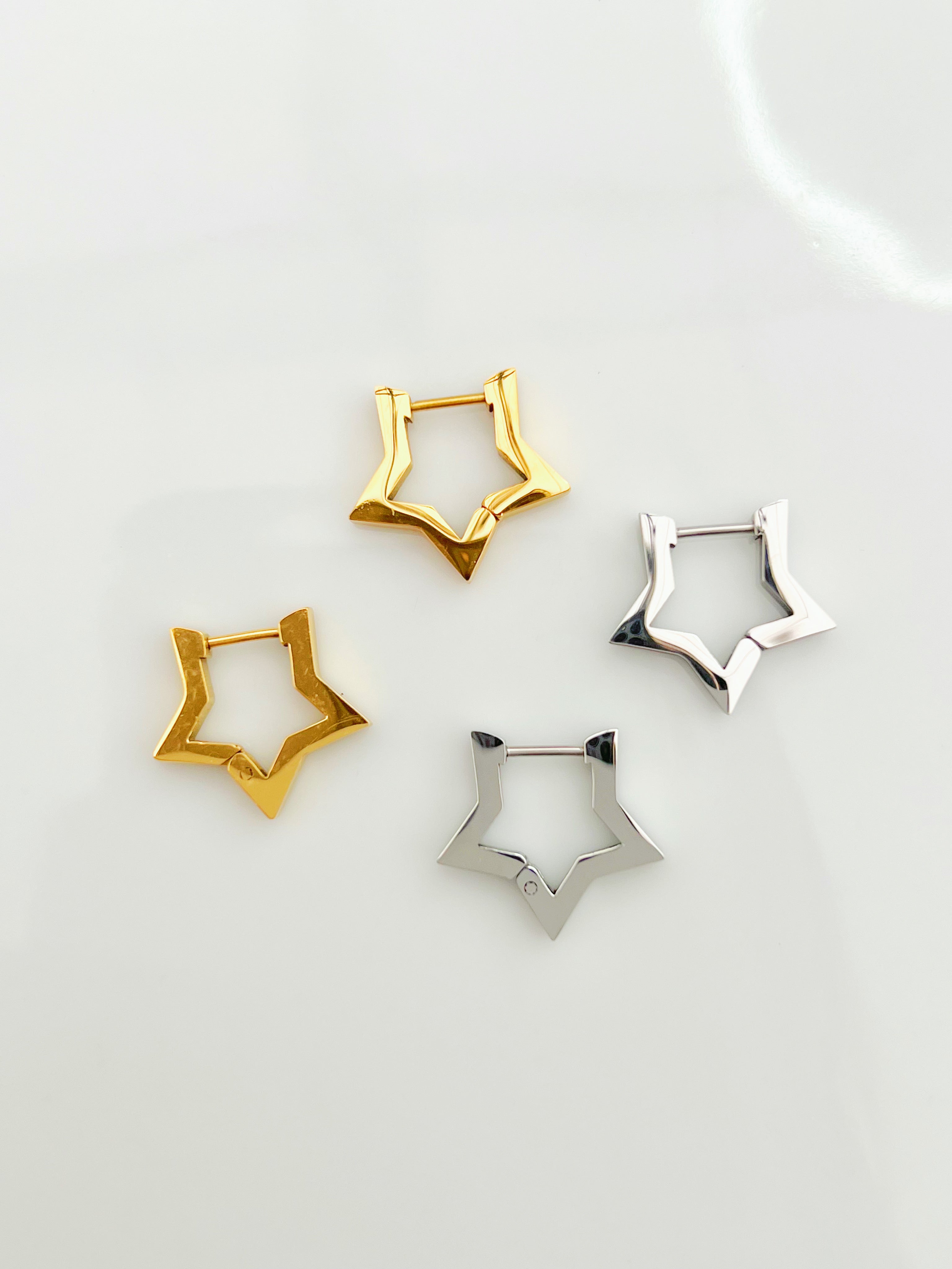STAR HUGGIES
